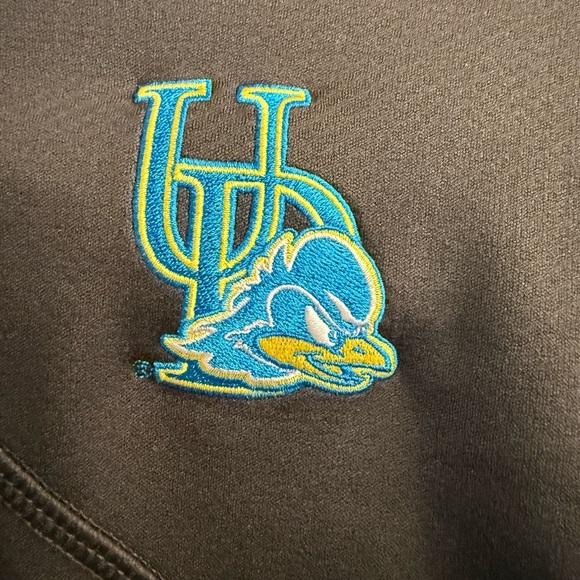 Nike University of Delaware 1/4 Quarter-Zip Pullover Medium gray logo Dri fit - Picture 3 of 10